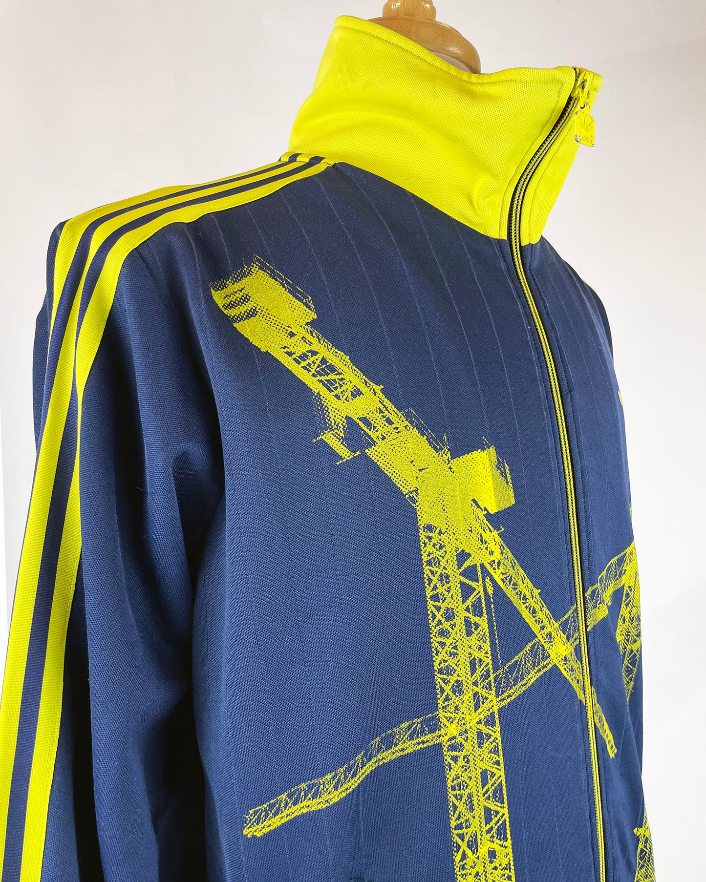 Navy and yellow Large