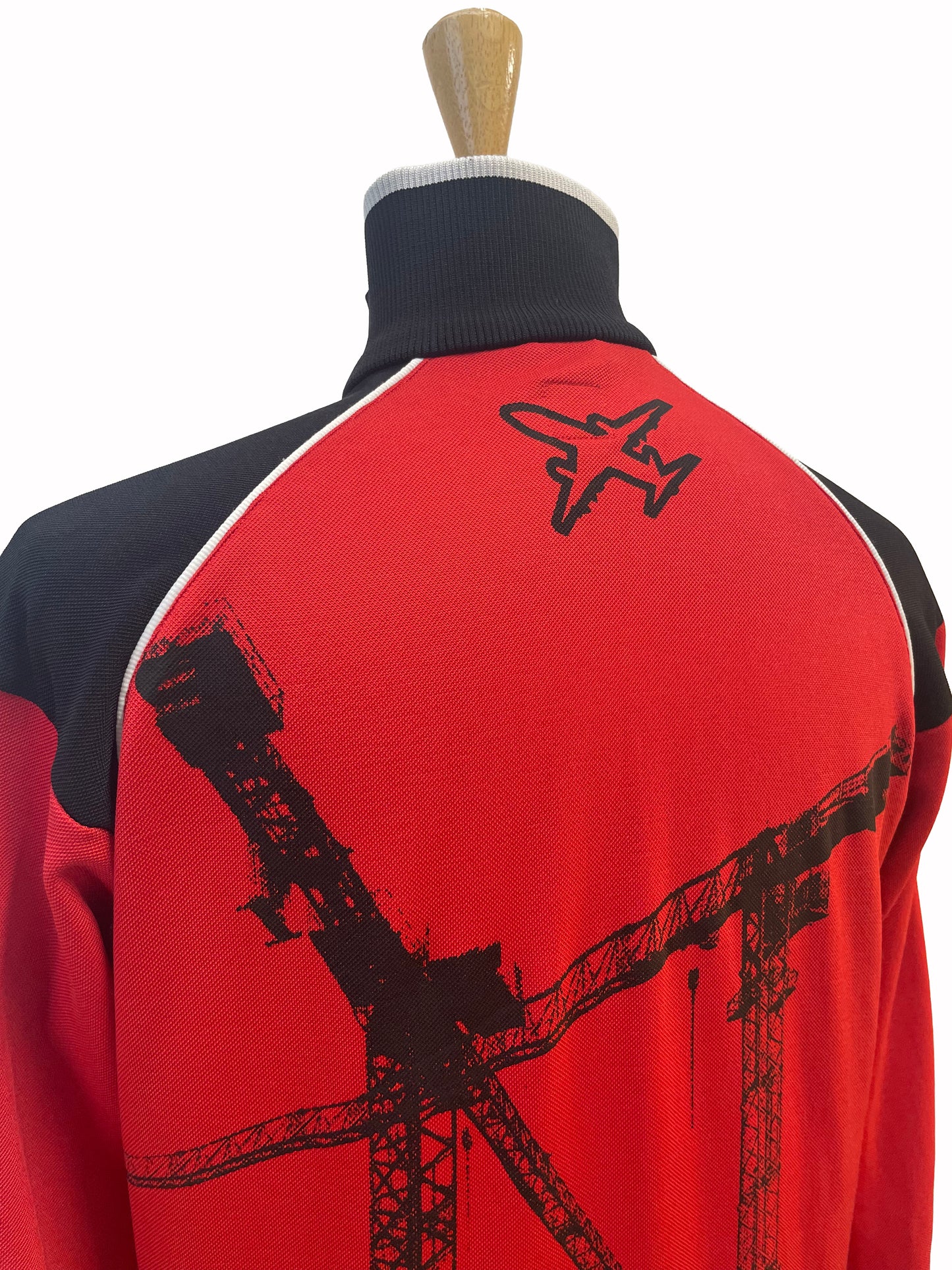 Red and Black 1990's Medium